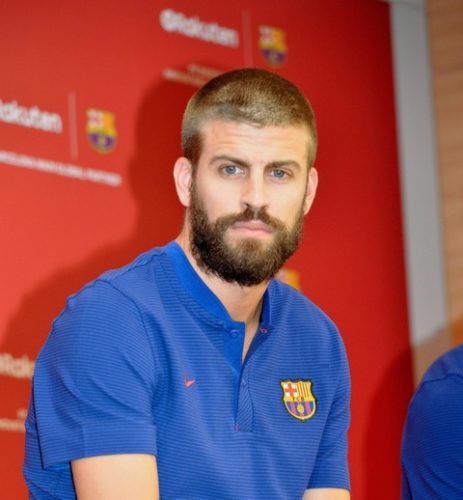 【サッカー選手】「ピケ」無免許運転で６１７万円の罰金ｗｗｗｗｗ