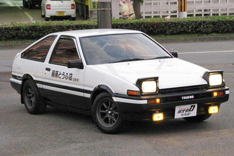 「AE86」とか言うアニメ頭文字Dのお陰で人気出たポッと出の旧車wwwwwwwwwwwww
