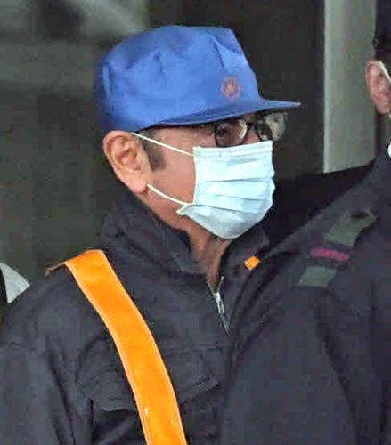 ゴーン被告、作業員に変装してスズキ車に乗り込み保釈ｗｗｗｗｗ