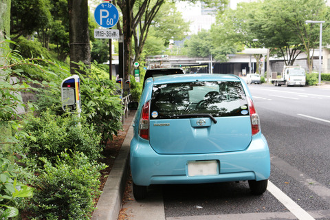 「道路は駐車場だよな＾＾」みたいな感じで路駐してる車カスに、うまいこと嫌がらせする方法