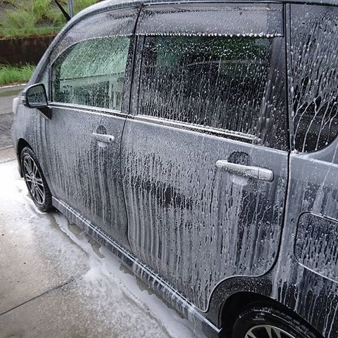 洗車したくないから汚れ気にならない色の車買いたいｗｗｗｗｗｗｗ