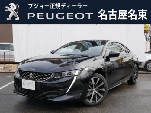 プジョーの508という車かっこよすぎんか?(´・ω・`)