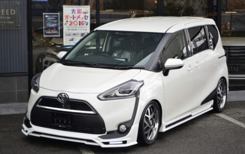 【悲報】トヨタ、シエンタをカッコよくカスタムした結果ｗｗｗｗｗ