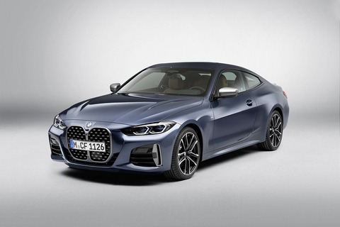 BMWが新型４シリーズクーペを公開