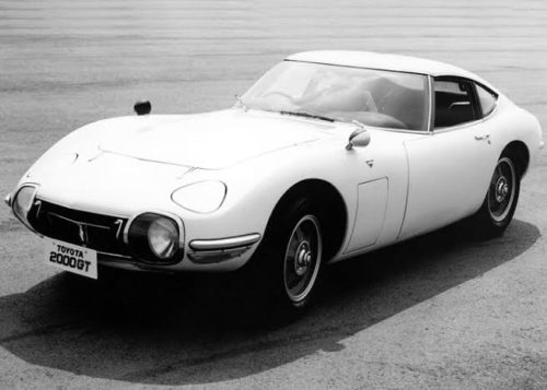 【朗報】日本で一番高いクルマがコチラ　何か普通にダサくて草