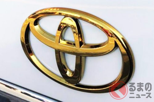 流行りだった「金色エンブレム」なぜ廃れた？ トヨタ・日産廃止もホンダは継続