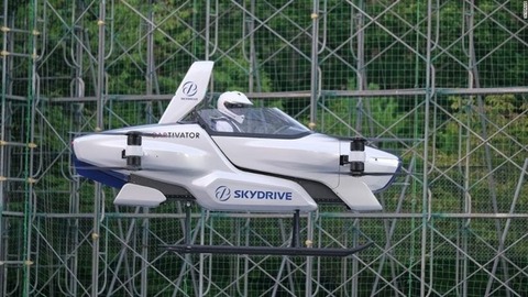 【朗報】空飛ぶ車、2023年に発売予定wwwwwwwwwwwww