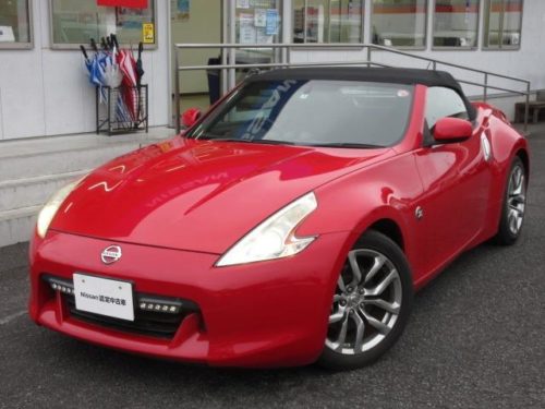 スポーツカーって軽自動車に乗るより恥ずかしくね？wwwwwwwwwwww