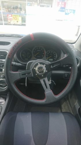 インプレッサ乗ってるけどステアリング交換したwwwwwwwwwwwww