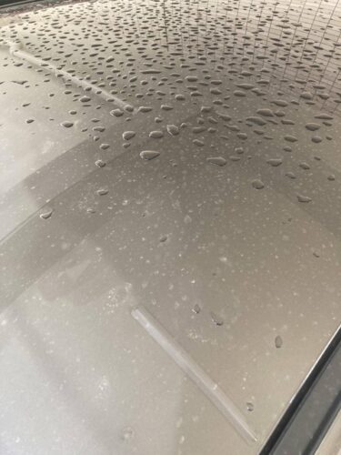 【画像】車のボディがこうなってたんだがどうしたらいいの？？