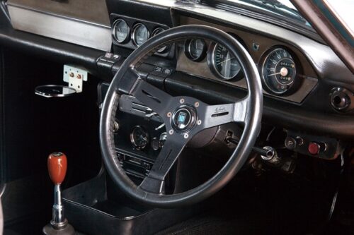 お前らなんで車のステアリング交換しなくなった？カッコいいのに…ｗｗｗｗｗｗｗｗｗｗｗｗｗｗｗｗｗｗ