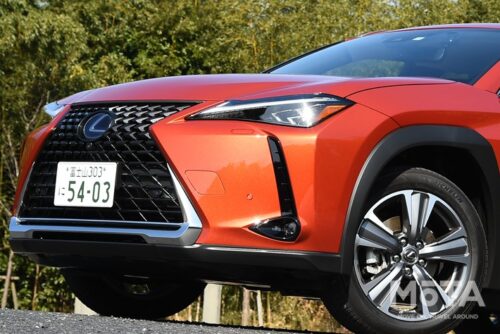 【悲報】トヨタ初の本格EV「レクサスUX300e」、買う要素がないwwwwwwwwwwww