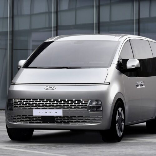 【悲報】ホンダ自動車、クッソダサい車を販売してしまうwww