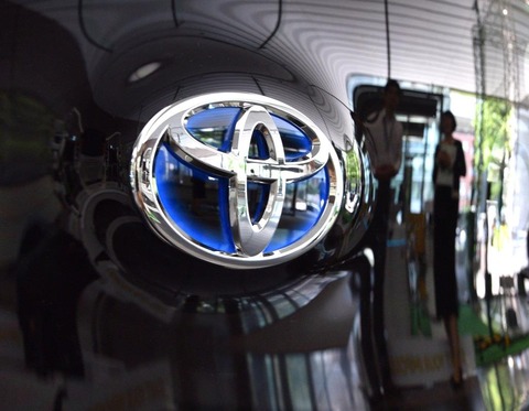 トヨタ、世界販売2年連続首位「フォルクスワーゲン」上回る