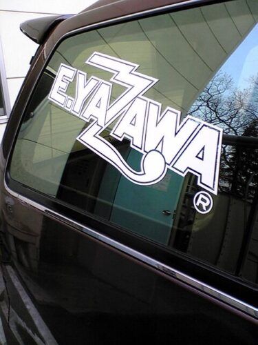 容姿性格完璧な女の子だけど、父親が車にE.YAZAWAステッカー貼ってた場合ｗ