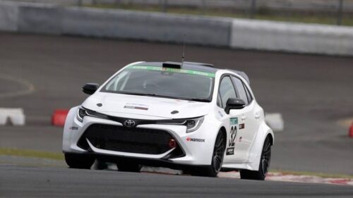 【朗報】新型カローラを発表、水素爆発エンジンを搭載している模様wwwwwwwwww