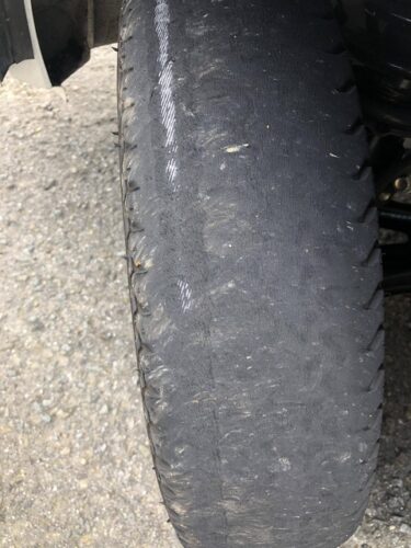 【画像】女さん「最近車のタイヤが滑って怖いの～！」  ←ｗｗｗｗｗｗｗｗｗｗｗｗｗｗｗｗｗｗｗｗｗｗｗｗｗｗｗｗ