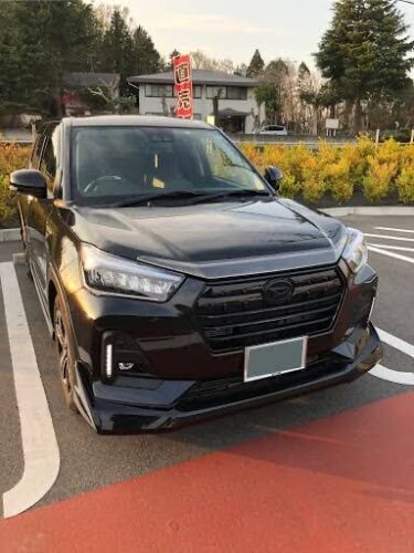 車のエンブレムを黒くしてるヤツｗｗｗｗｗ