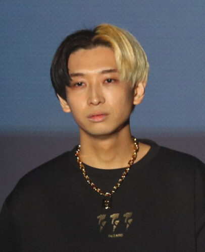 【悲報】ヒカル、駐車していたアルファードに傷が…有名人としての悩み「日本ですら一人で行動するのは怖い」