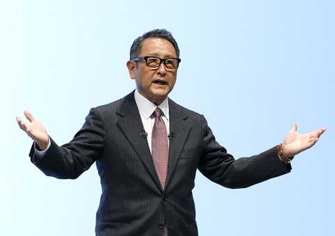 トヨタ社長、岸田総理に要望「クルマの保有期間を15年から10年に短縮すればクルマが売れるようになる」