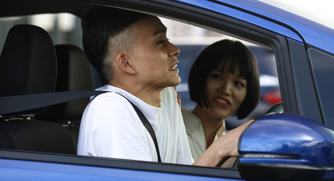 ぼく(愛知生まれ)「お前運転下手だなｗもっと飛ばせよｗｗｗ」友人(東京)「…」