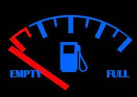実際ガソリンランプ点灯してから車ってどれくらい走るの？