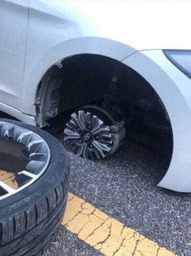 【悲報】Hがエンブレムのあの車、とんでもない欠陥品だった...