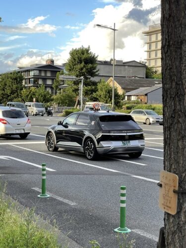 【朗報】京都でかっこよすぎるタクシーが見つかるwwwwwwwwww