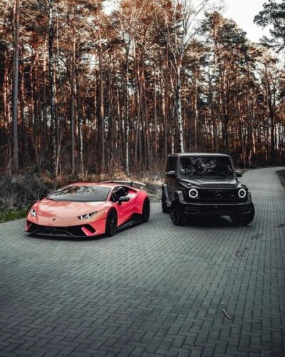 【画像】どっちの車がカッコいい？wwwwwwww