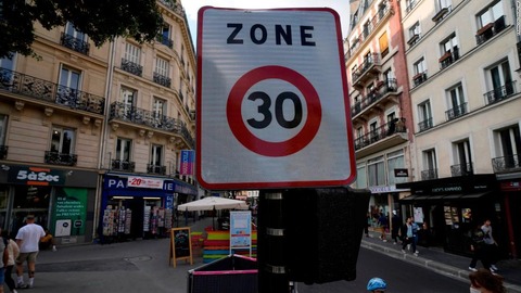 【朗報】フランスにあるパリ、車の制限速度を全域30km/h制限へｗｗｗｗｗｗ