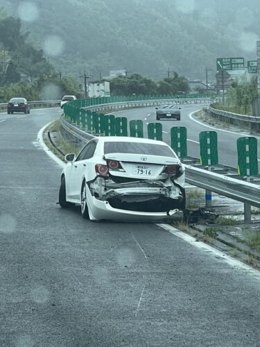 この車ってどの辺が覆面パトカーなの？