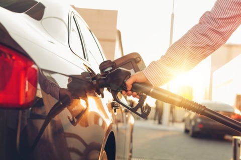 お前らガソリンが3倍くらいの値段になっても車乗るの？ｗｗｗｗ