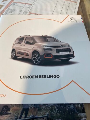 【悲報】外車を購入した客、契約後に35万円も値上げされるｗｗｗｗｗ