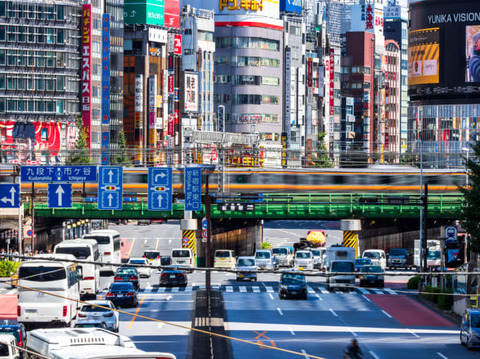 東京は車で走りづら過ぎワロタ、これ普通に事故るだろｗｗｗｗ