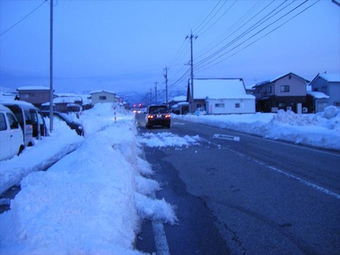 除雪するとき道路に雪捨ててごめんｗｗｗｗｗ