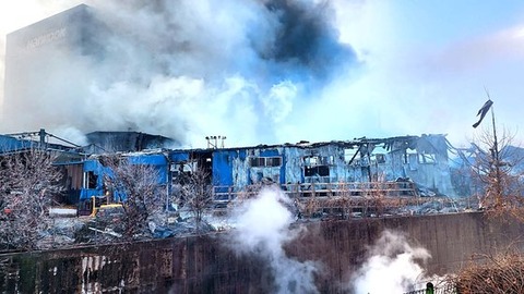 ハンコックタイヤ工場が火災で崩壊、自動車業界への飛び火懸念