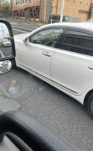 ミラーがない！ど底辺のレクサスをご覧くださいwwwwwwww