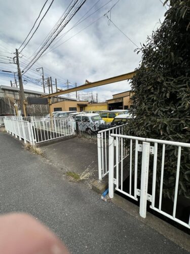 こういう古き良き時代の車に乗りたいんだが・・・・