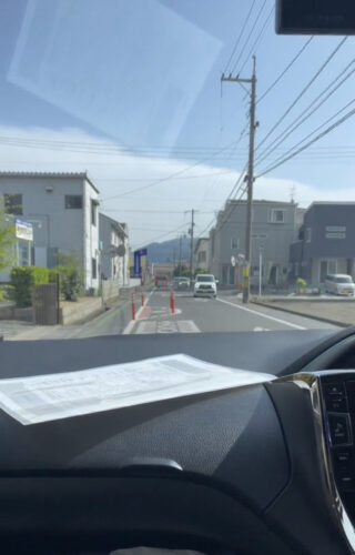 車で走ってたらクソ邪魔なポールがあってつい叫んでしまったわ