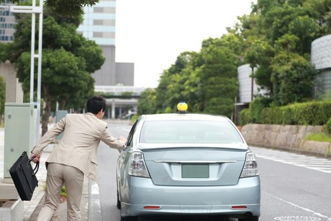 メッセンジャー・黒田、タクシーで乗車拒否に…会社に苦情入れるも「そんなもん知らんがな」とまさかの対応
