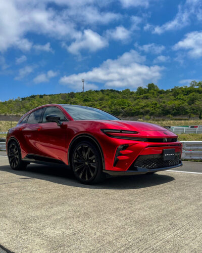 【朗報】トヨタの新しい車、ガチのマジでカッコいいwwwwwwww