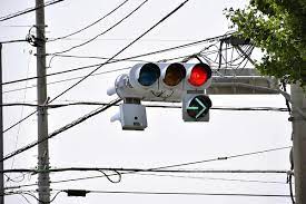 【急募】自分側は緑色で反対車線は赤色になる信号の攻略法