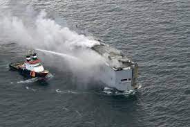 オランダ沖で車運搬船火災、 EVから出火が原因の模様wwwwwww