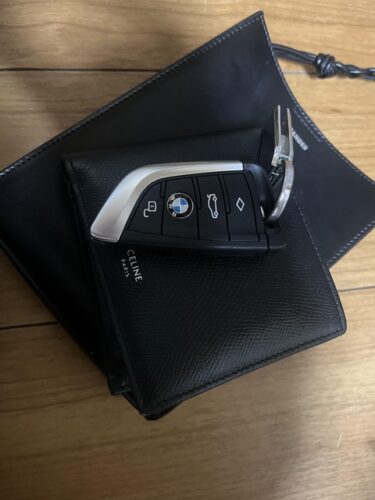 ワイ車持ってるで😎」　敵「車見せて、鍵見せて」←こいつの目的wwwww