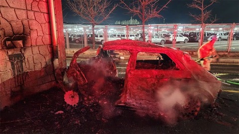【動画】韓国製の『EV車』、大炎上してしまう！！！！！！