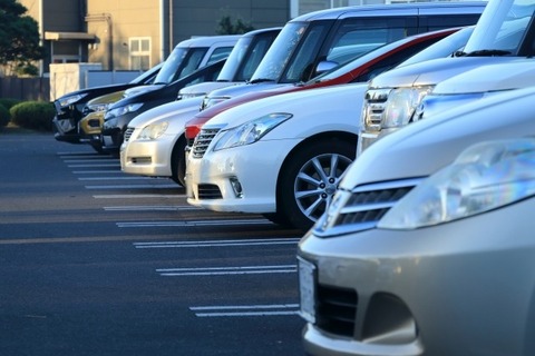 生活保護の人「車持ったら生活保護支給しないと言われた車は贅沢品なの？」←これ