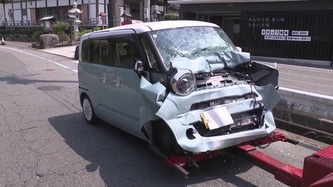 【疑問】人はなぜ事故ったら即死するような『軽自動車』に乗るの？？？？？