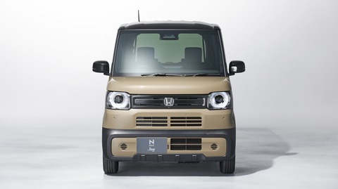 【悲報】ホンダの新型車、またしてもダサい