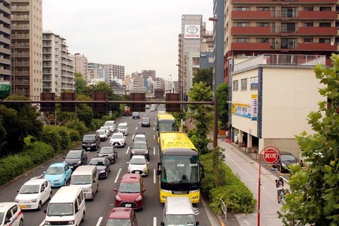 【画像】ワイ、車だらけの東京の『ど真ん中』を見た結果ｗｗｗｗｗｗ