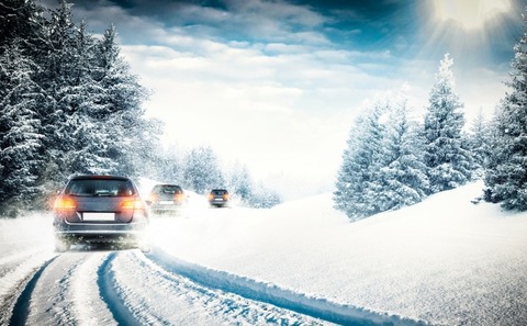 【緊急】雪の日の車の運転が得意なやつ、ちょっと来いｗｗｗｗｗｗｗ